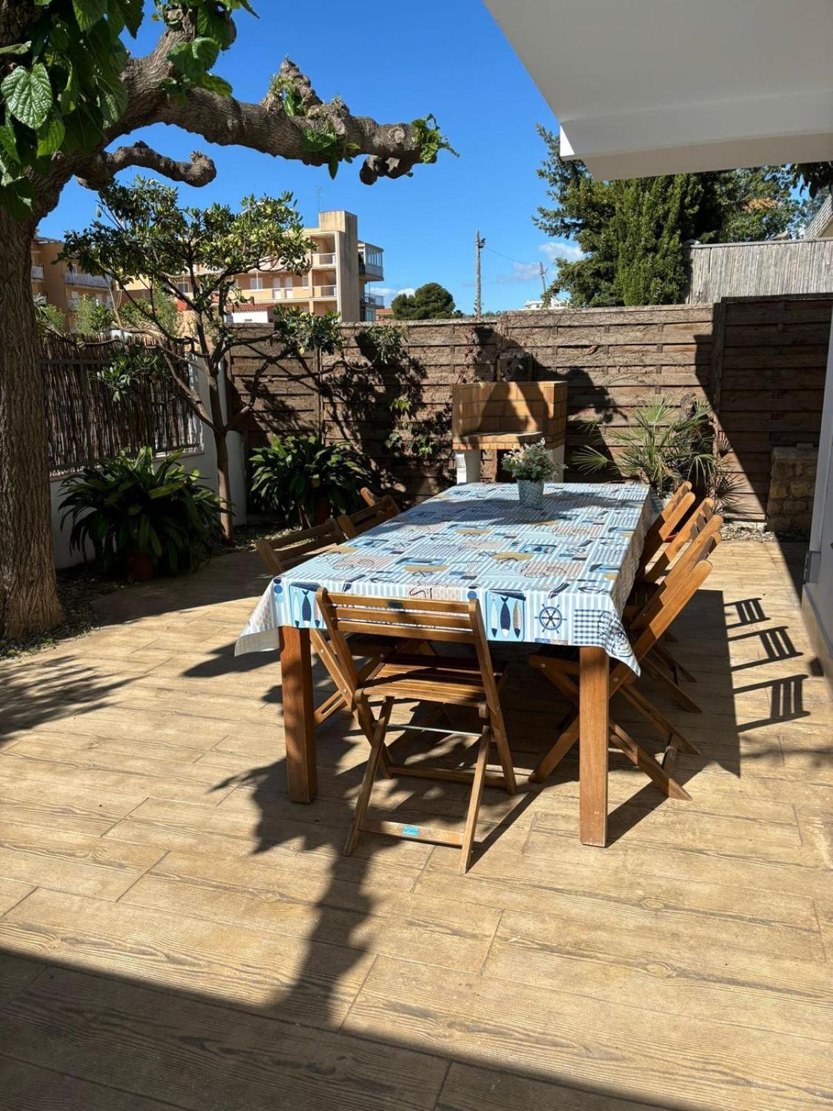 סאלו Villa Paula Trinidad מראה חיצוני תמונה